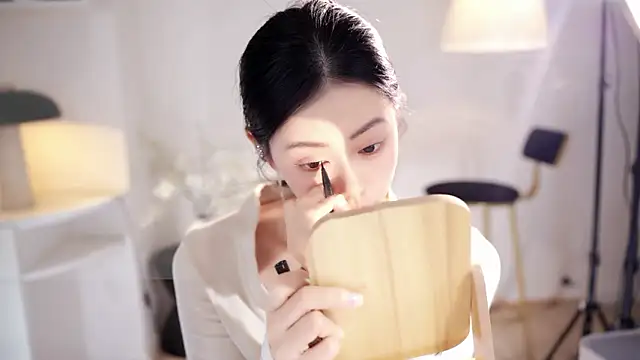 Ocean--Lili online show from 02.10.26