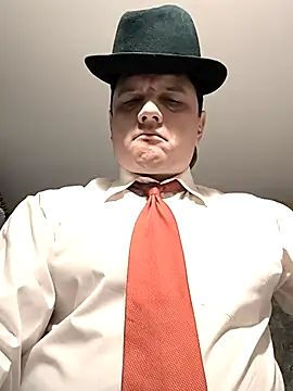 Snapshot of ExclusivePrivate chatting on 02.14.25 ExclusivePrivate online show from 02.14.25