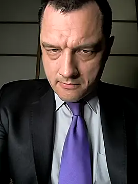 Snapshot of ExclusivePrivate chatting on 10.18.25 ExclusivePrivate online show from 10.18.25