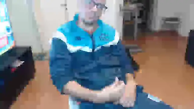 guachin hunk online show from 06.12.26