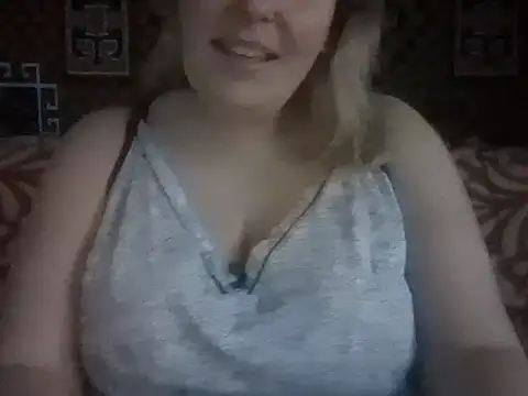 Snapshot of Diana_Britt chatting on 12.01.25 Diana Britt online show from 12.01.25