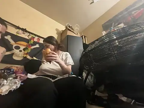 Snowbunnycake 131 online show from 03.15.26