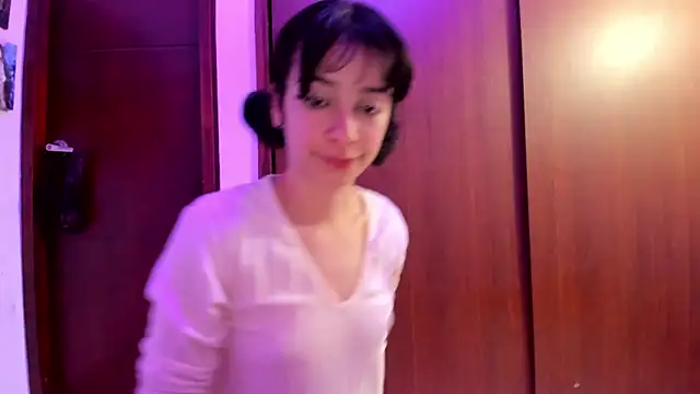  Lunnaa  online show from 12.18.24