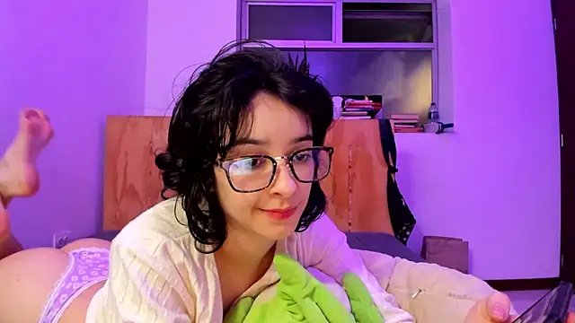  Lunnaa  online show from 01.01.25