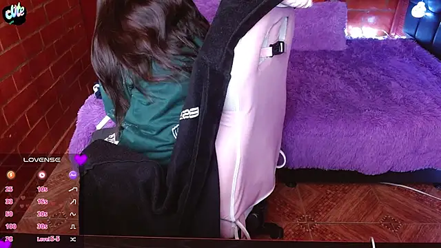 MidoriQuiinn online show from 02.19.26