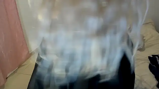 Snapshot of MariaMeir chatting on 10.21.25 MariaMeir online show from 10.21.25