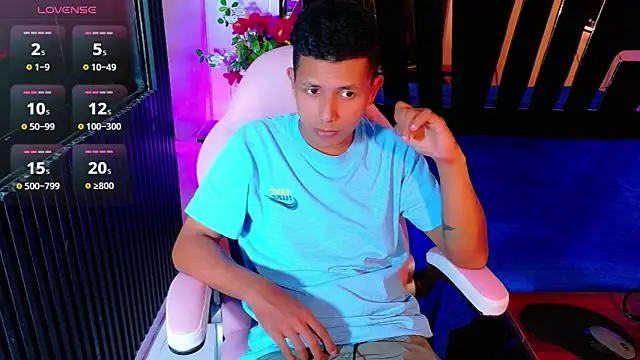 boy bigcock24cm online show from 05.07.26