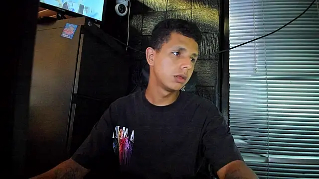 boy bigcock24cm online show from 06.17.26