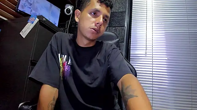 boy bigcock24cm online show from 07.16.26
