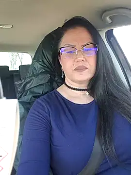 x  KHALEESI  x online show from 03.11.26