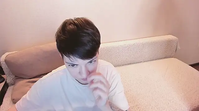 secret dreams   online show from 05.17.26