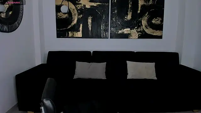 NinaMichelle online show from 05.04.26