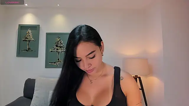 MollyJones  online show from 05.13.26