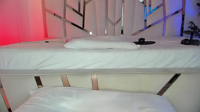 hot booty  online show from 07.04.26