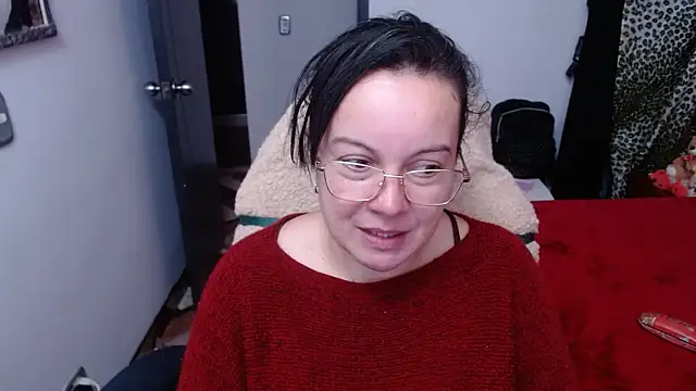 Sonialorens  online show from 11.07.25