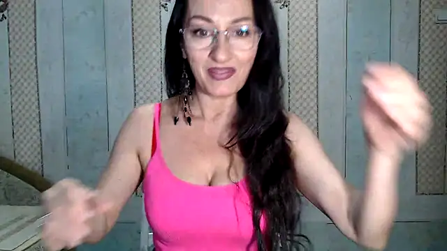 Antralyn online show from 03.14.25