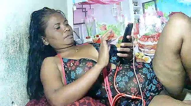 Hyncam online show from 03.11.25