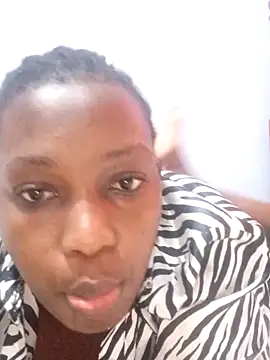 queennisha2 online show from 02.21.26