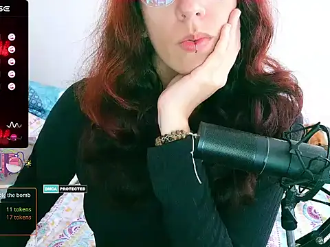 thecherry Paulette online show from 10.27.25