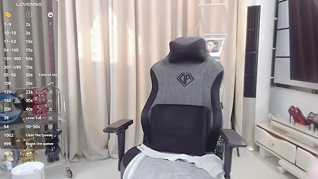 Judy0523 online show from 01.17.25