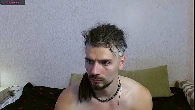 Aestheticguy101 online show from 09.14.25