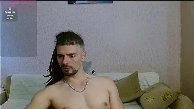 Aestheticguy101 online show from 11.26.25