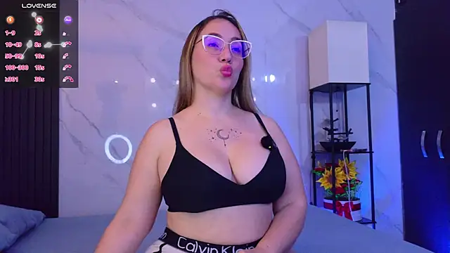 hotpawgmilf online show from 05.14.26
