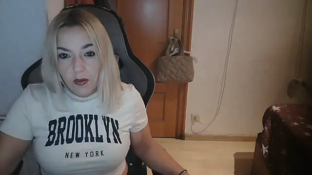 bekka   online show from 10.31.25