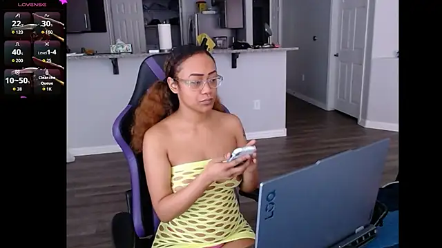 RylHoneyy online show from 07.02.26