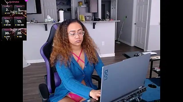 RylHoneyy online show from 08.02.26