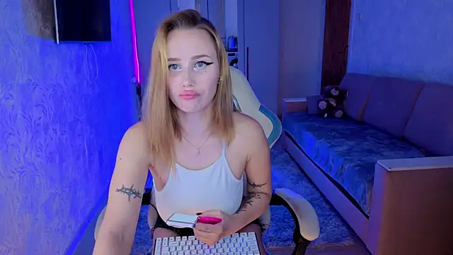 litlle pie online show from 10.31.25