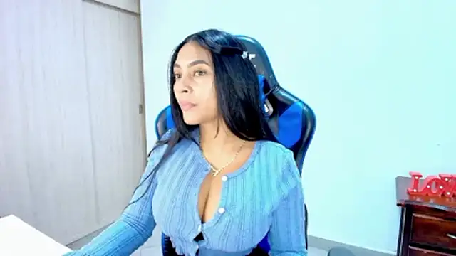 Snapshot of sophiax-x chatting on 01.06.26 sophiax-x online show from 01.06.26