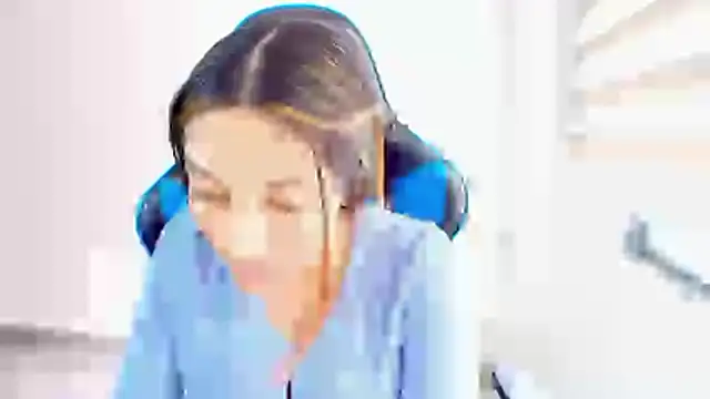 sophiax-x online show from 06.08.26