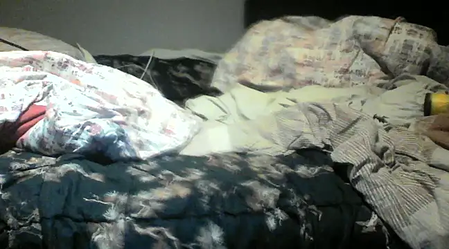 Snapshot of sexylover2525 chatting on 03.21.25 sexylover2525 online show from 03.21.25