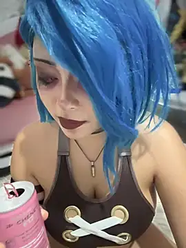 seraphine23 online show from 12.04.24