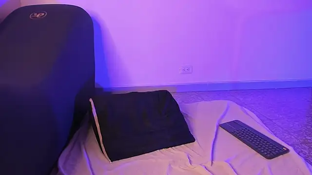 annita lopez online show from 12.01.25