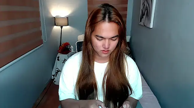 MoaningKylie online show from 01.03.25