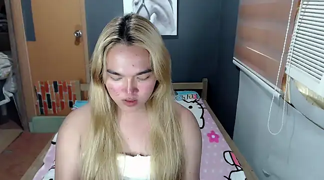 MoaningKylie online show from 03.21.25