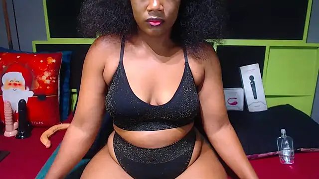 SexyAssDivaxxx online show from 02.11.25