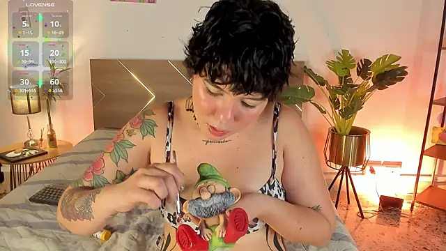 Amy art online show from 04.30.26
