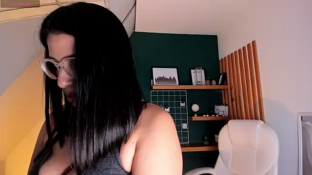 Snapshot of Galilea_Fox chatting on 07.05.26 Galilea Fox online show from 07.05.26