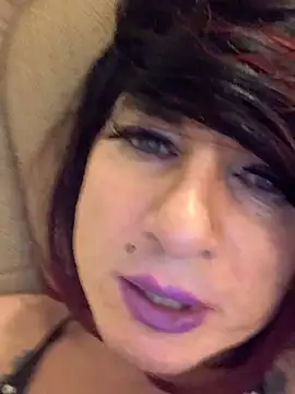 Snapshot of DreamGurlDaisy@xh chatting on 11.08.25 DreamGurlDaisyxh online show from 11.08.25