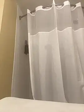 tiffanimonroe online show from 10.31.25