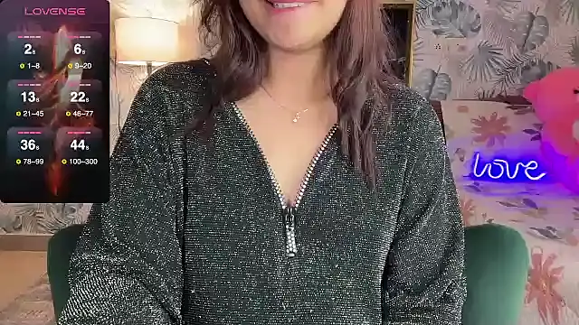 Sizzling  ZAARA online show from 01.09.25