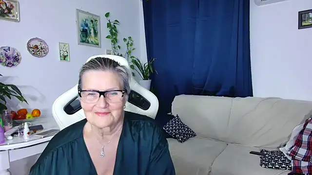 Selenna57 online show from 01.18.26