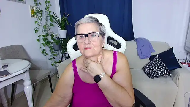 Selenna57 online show from 02.13.26