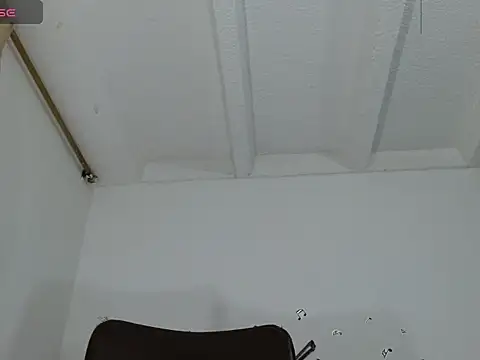 Alexaqueen1 online show from 02.13.25