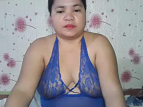 hotpussyxxx33x online show from 09.13.25