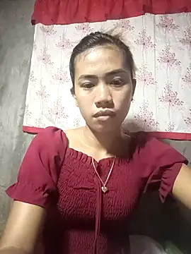 Snapshot of Cutie_body11 chatting on 03.04.25 Cutie body11 online show from 03.04.25