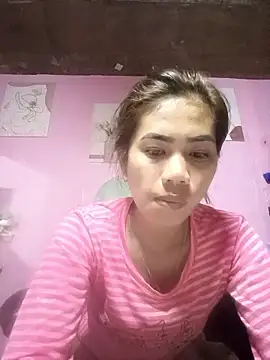 Snapshot of Cutie_body11 chatting on 01.14.26 Cutie body11 online show from 01.14.26